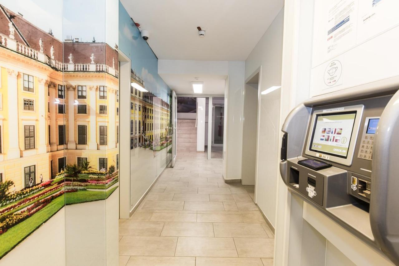 Smart Nano Living - Wien Hauptbahnhof - Self Check-In エクステリア 写真